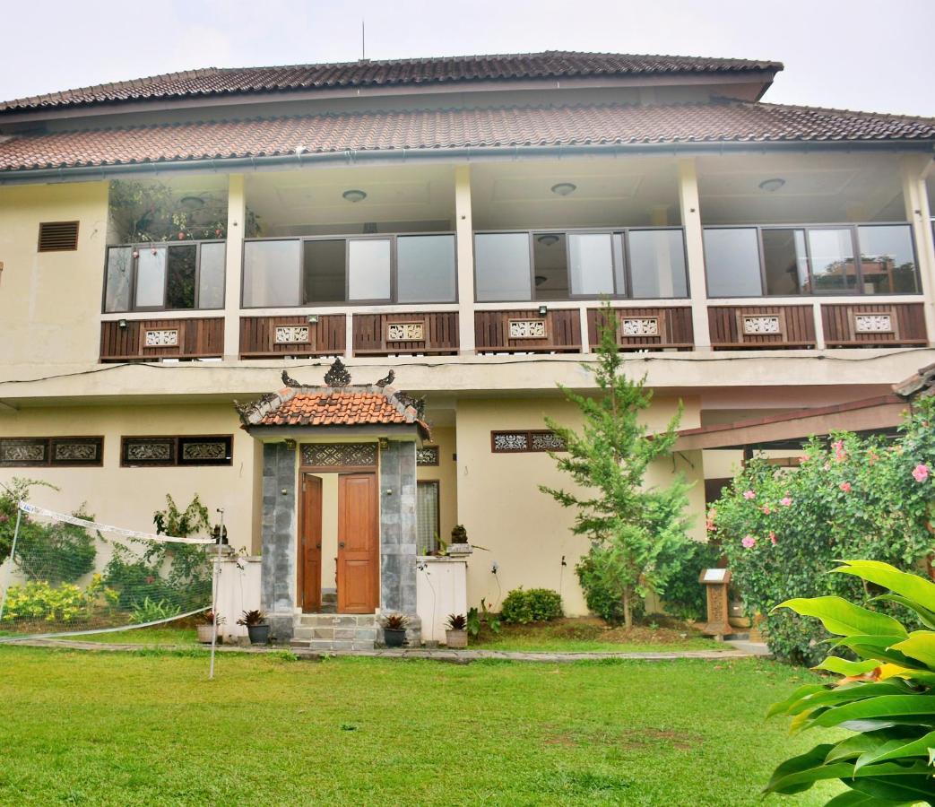 Hotel Taman Teratai Puncak