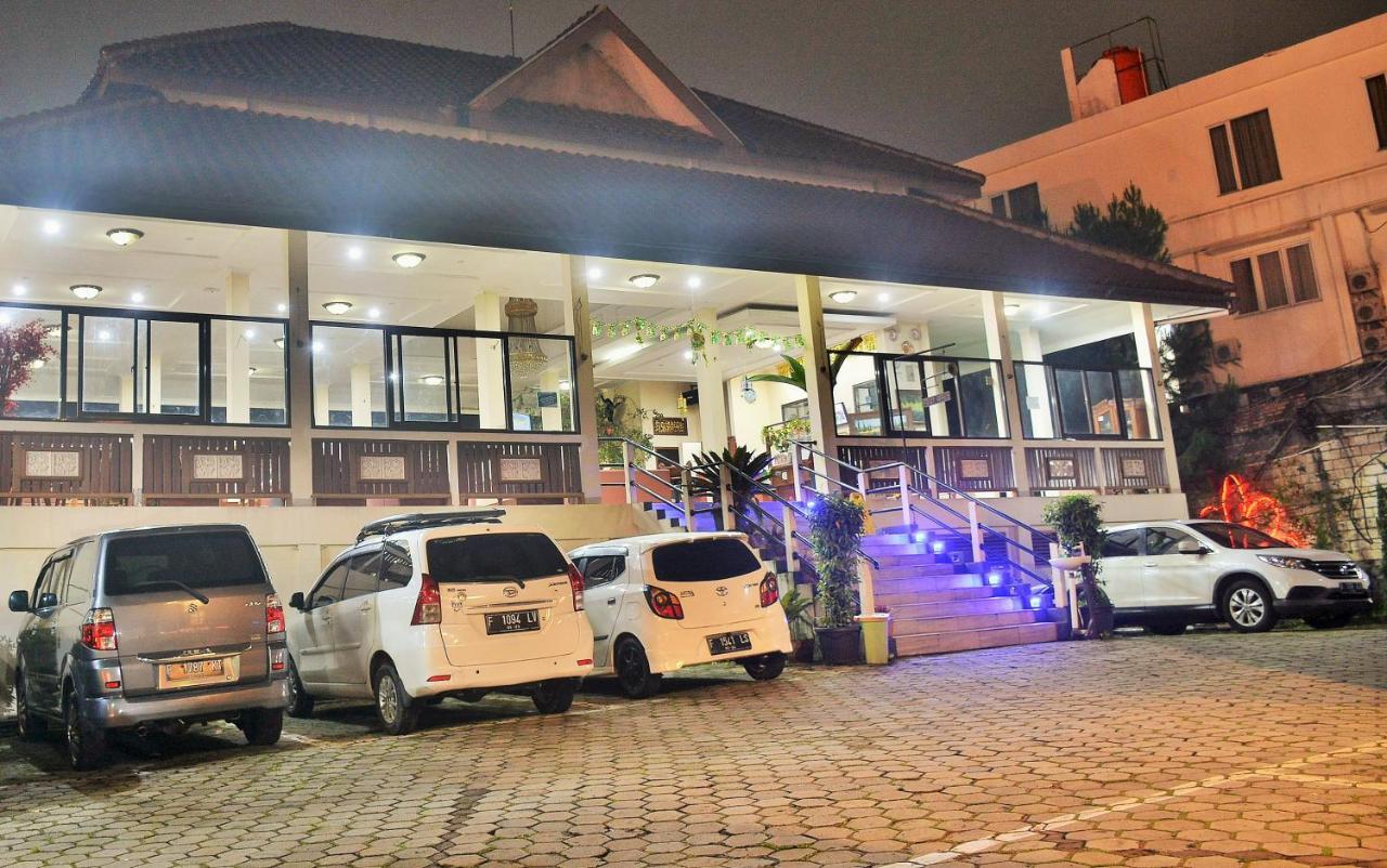 Hotel Taman Teratai Puncak